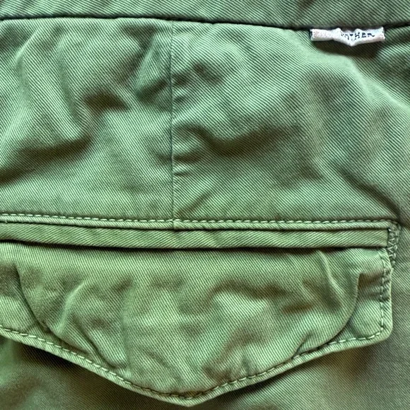 MOTHER Shaker Prep Fray Olive Green Pants with Red Accent Size 27 - Picture 7 of 10